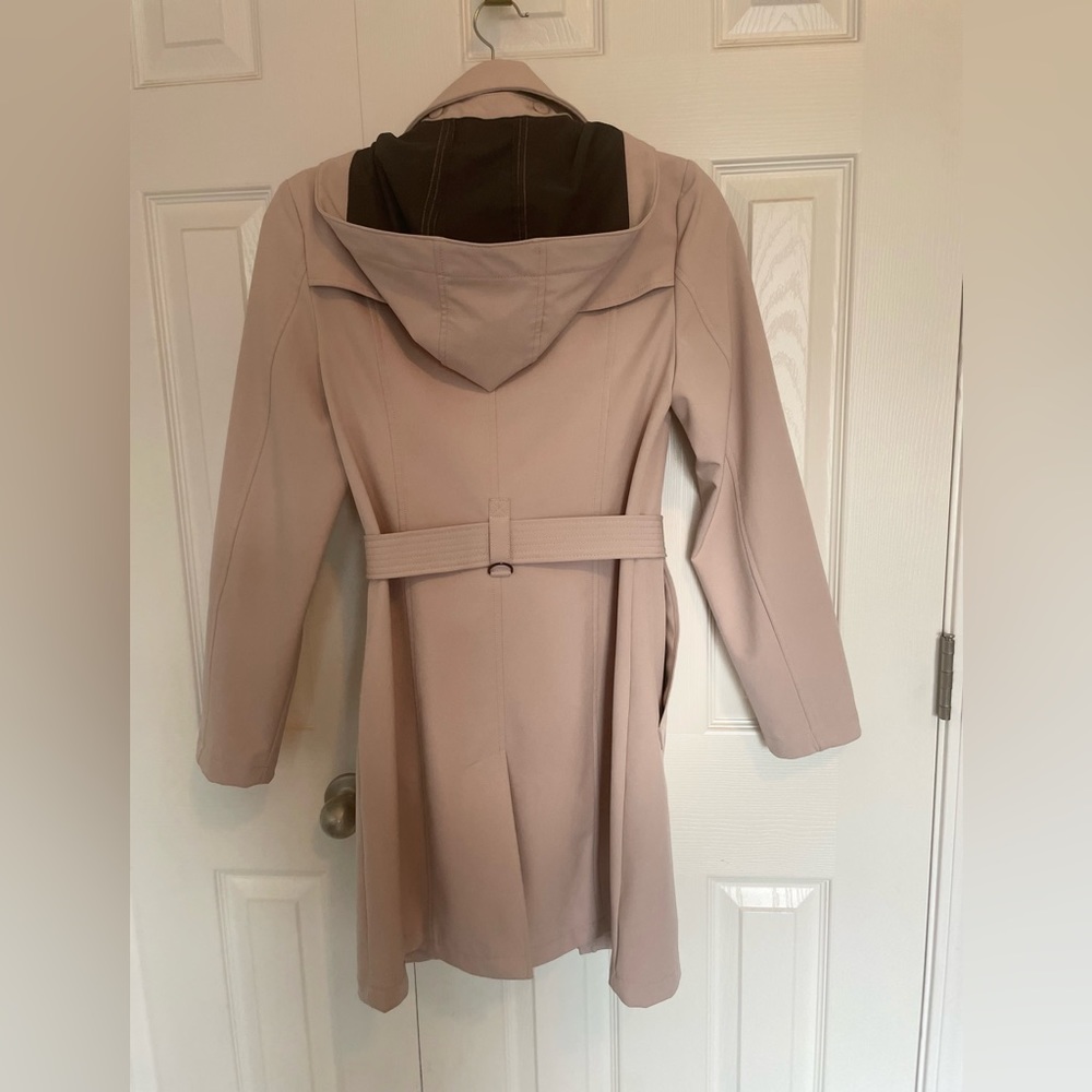 Andrew Marc Rain Coat - Picture 4 of 8